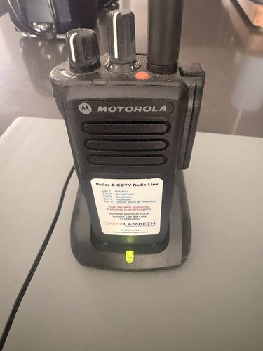 Motorola dp4400e uhf - dp4400e, radio