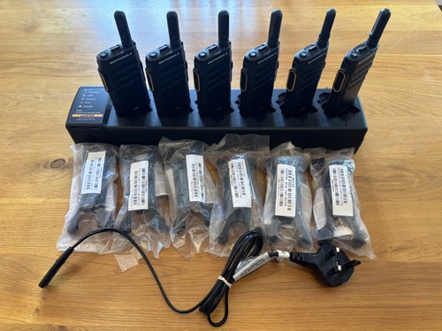 Motorola sl1600 uhf radios - 6,