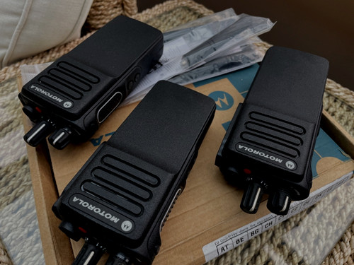 Motorola dp4400e uhf - motorola, digital