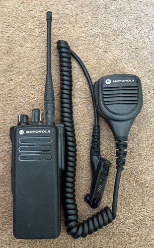Motorola dp4400e uhf two - motorola,