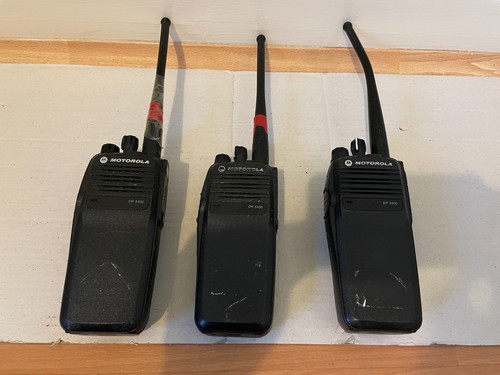 Motorola dp3400 hand - motorola, held