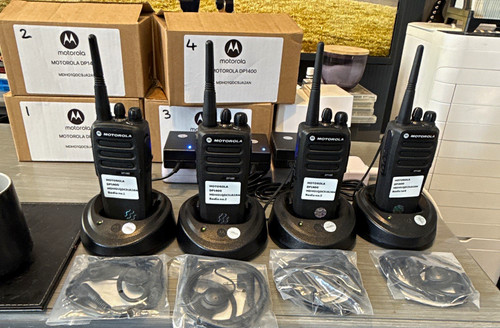 Motorola dp1400 uhf analogue - analogue, /