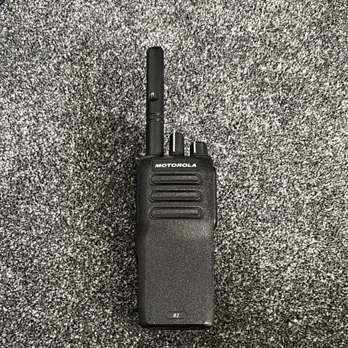Motorola uhf handheld - r2,