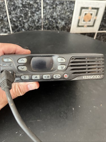 Kenwood 8302 uhf - kenwood,