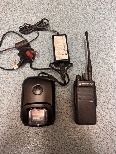 Motorola dp2400 uhf two - motorola,