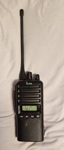 Icom f44gs uhf watt - uhf,