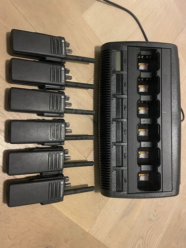 Motorola dp4400 uhf two way - dp4400,