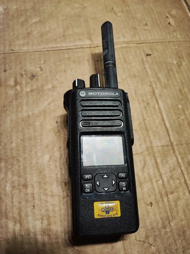 Motorola dp4600e uhf two way - motorola,